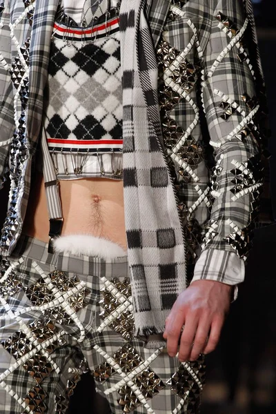 Look 66